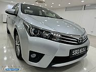 Toyota Corolla Altis 1.6L CVT Elegance LED Keyless Silver 2015 